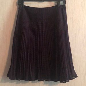 Limited polka dot skirt